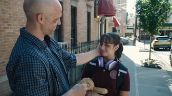 FBI S09E02 Omissions 1080p AMZN WEB-DL DDP5 1 H 264-NTb